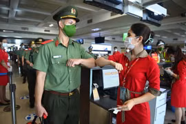 Gần 1.000 cán bộ, chiến sĩ Công an Nhân dân hỗ trợ các tỉnh phía Nam chống dịch
