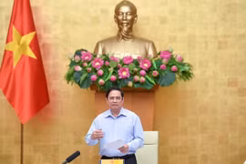 Thủ tướng: Giãn cách xã hội phải làm triệt để, đón đầu, ngăn chặn chứ không phải chạy theo dịch bệnh