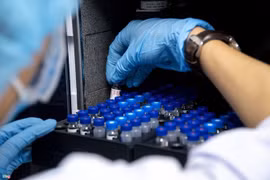 Vaccine của Việt Nam có tác dụng với biến chủng SARS-CoV-2