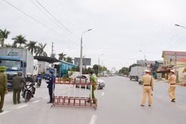 "Phong tỏa thị xã Đông Triều" là thông tin sai sự thật