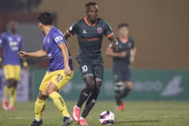 CLB Bình Dương bác tin sa thải ngoại binh Victor Mansaray