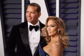 Jennifer Lopez và những mối tình không trọn vẹn