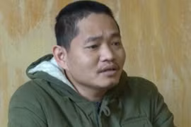 Trùm giang hồ cộm cán Trưởng ‘hàng’ bị khởi tố thêm tội danh