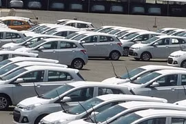 Doanh nghiệp Việt thờ ơ đấu giá nhập khẩu ô tô cũ