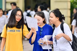 Hà Nội: Học sinh lớp 9 sẽ được cấp giấy chứng nhận tốt nghiệp THCS tạm thời