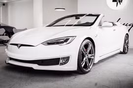 Tesla Model S được độ thành xe mui trần