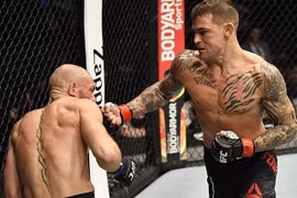 Võ sĩ McGregor bị hạ ‘knock-out’ trong ngày tái xuất