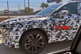 Mỹ: Lộ diện hình ảnh thực tế Mazda CX-5 thế hệ mới đang chạy thử trên đường