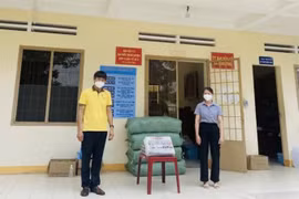 Phát báo miễn phí  - món quà “An sinh tinh thần”