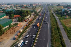 Phát triển hạ tầng giao thông, hình thành khu kinh tế cửa khẩu Thanh Thủy