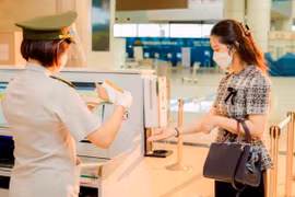 Hà Nội quy định biện pháp phòng, chống dịch đối với người nhập cảnh