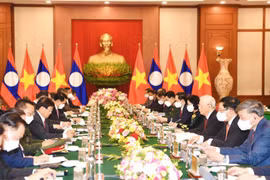 Việt Nam - Lào tăng cường quan hệ chính trị đi vào chiều sâu, đạt hiệu quả cao