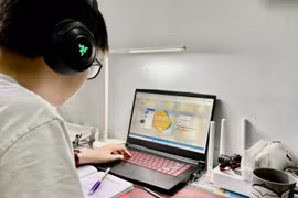 Phần mềm “học trực tuyến” ngoại không đáp ứng tiêu chuẩn của lớp học online