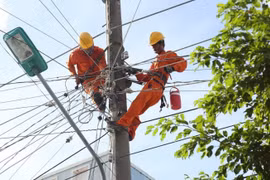 Bộ Công Thương: 5 giải pháp đảm bảo đủ điện năng cho kinh tế xã hội hậu COVID-19