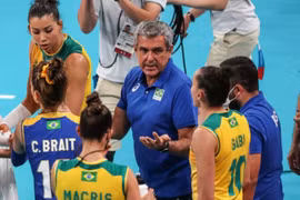 Đặt mục tiêu HCV Olympic Paris 2024, Liên đoàn bóng chuyền Brazil gia hạn hợp đồng với 2 HLV huyền thoại