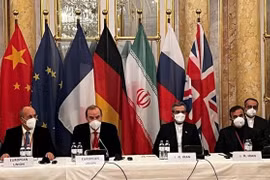 Đàm phán với Iran về việc khôi phục thỏa thuận hạt nhân 2015 bị đình chỉ