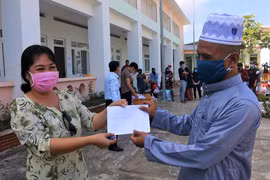 Nữ nhà báo và những câu chuyện khơi dậy tinh thần đoàn kết trong đại dịch