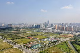 Đất nền dẫn sóng vào cuối năm