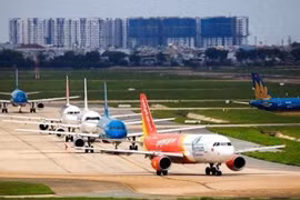 Cục Hàng không: Áp giá sàn vé máy bay chỉ là giải pháp “tình huống”, ngắn hạn