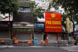 Hà Nội: 16 F1 của F0 tử vong trong tư thế treo cổ có kết quả âm tính