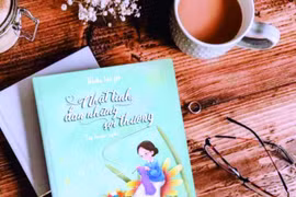 Tập truyện ngắn “Nhặt tình đan những sợi thương”: Để văn chương nói hộ lời thương