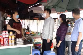 Từ 3/5, người đến Quảng Ninh bắt buộc phải khai báo y tế