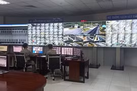 Nghỉ lễ, lưu lượng qua hầm Hải Vân tăng cao nhưng không ùn tắc