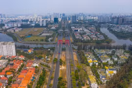 Khan hiếm nguồn cung, nhà liền thổ thành điểm sáng ở khu Nam