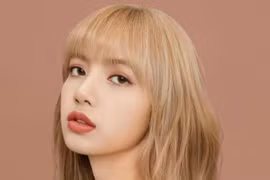 Lisa (BLACKPINK) lọt Top 20 phụ nữ được ngưỡng mộ nhất 2021