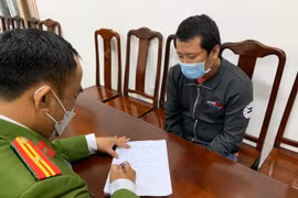 Triệt phá đường dây làm giả con dấu, tài liệu cơ quan nhà nước
