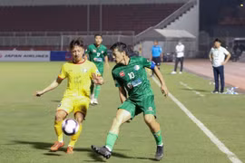 Ngôi sao Daisuke Matsui khen ngợi bóng đá Việt Nam trên báo Nhật Bản