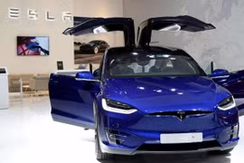 Tesla bán được gần 500.000 xe điện trong năm 2020