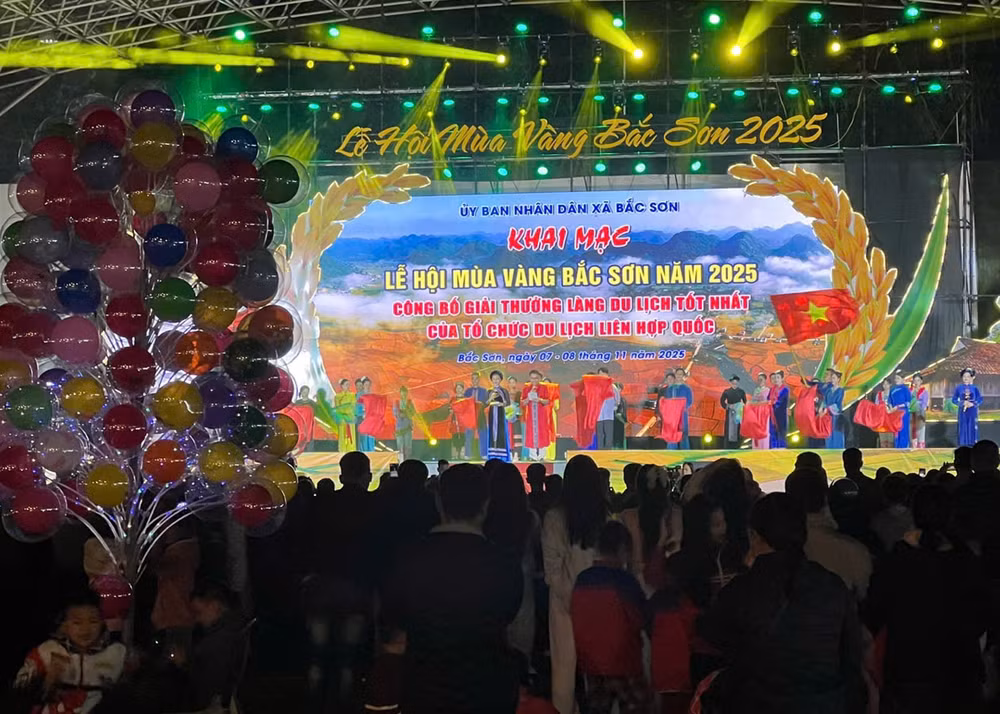 Ảnh màn hình 2025-11-08 lúc 06.36.25