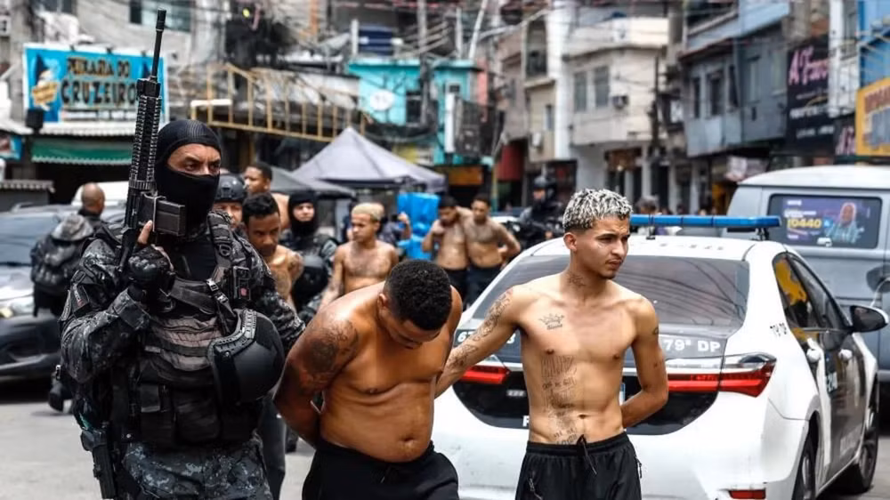 Chien dich tran ap ma tuy Rio - Anh 8