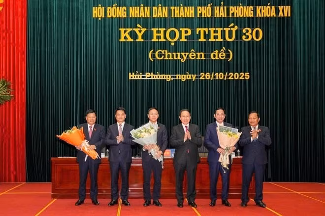 Phê chuẩn kết quả bầu 2 Phó Chủ tịch UBND TP Hải Phòng- Ảnh 1.