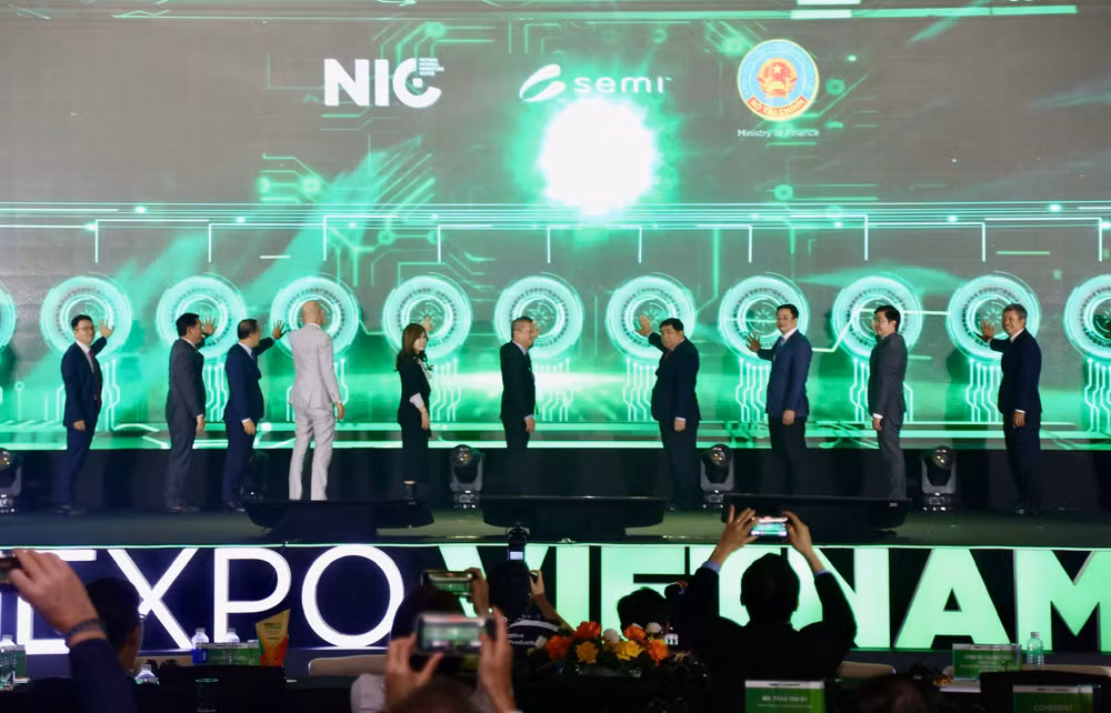 SEMIExpo Việt Nam 2025: Biểu tượng cho tinh thần hợp tác, sáng tạo và khát vọng vươn lên của Việt Nam- Ảnh 1.