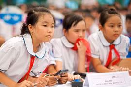 TP.HCM: Cắt chỉ tiêu tuyển sinh ngoài tuyến lớp 6