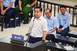 Tuyên phạt Vũ “nhôm” 15 năm tù, hai cựu Thứ trưởng công an lãnh án tù giam