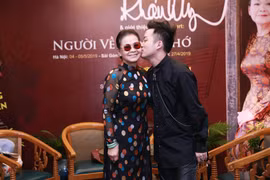 Nữ danh ca Khánh Ly kết hợp với divo Tùng Dương trong live concert "Người về bỗng nhớ"