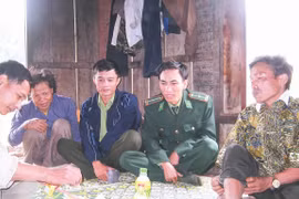 Cổ tích trên cung đường lửa