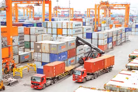 16 mặt hàng đạt giá trị xuất khẩu trên 1 tỷ USD trong 4 tháng