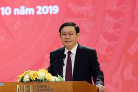 Việt Nam cần có con đường đi riêng, không dập khuôn theo bất cứ mô hình nào của thế giới