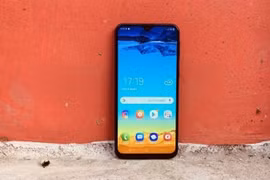 Galaxy A20e trang bị chip Exynos 7884 8 nhân, bộ nhớ RAM 3 GB