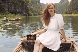 Ngắm ga tàu hoả leo núi Mường Hoa đẹp sang chảnh trong bộ hình mới của Louis Vuitton