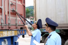 Tăng cường kiểm tra hàng hóa xuất khẩu tránh gian lận thuế giá trị gia tăng
