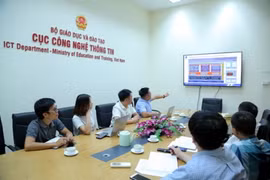 Ngành giáo dục tiến tới sử dụng chữ ký số, chuyển học bạ sang dữ liệu điện tử
