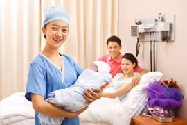 Hơn 115.000 hộ sinh được đào tạo việc làm nhân Ngày Quốc tế Hộ sinh 5/5/2019