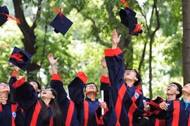 Chuyện của Huy và bài toán nhân lực, nhân tài