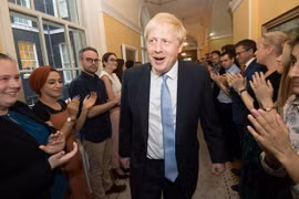 Thủ tướng Anh Boris Johnson hứa mang về một thỏa thuận Brexit táo bạo