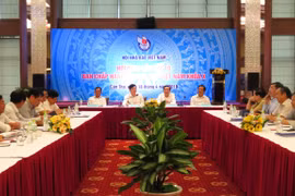 Đổi mới phương thức lãnh đạo có trọng tâm, trọng điểm, sâu sát và quyết liệt!